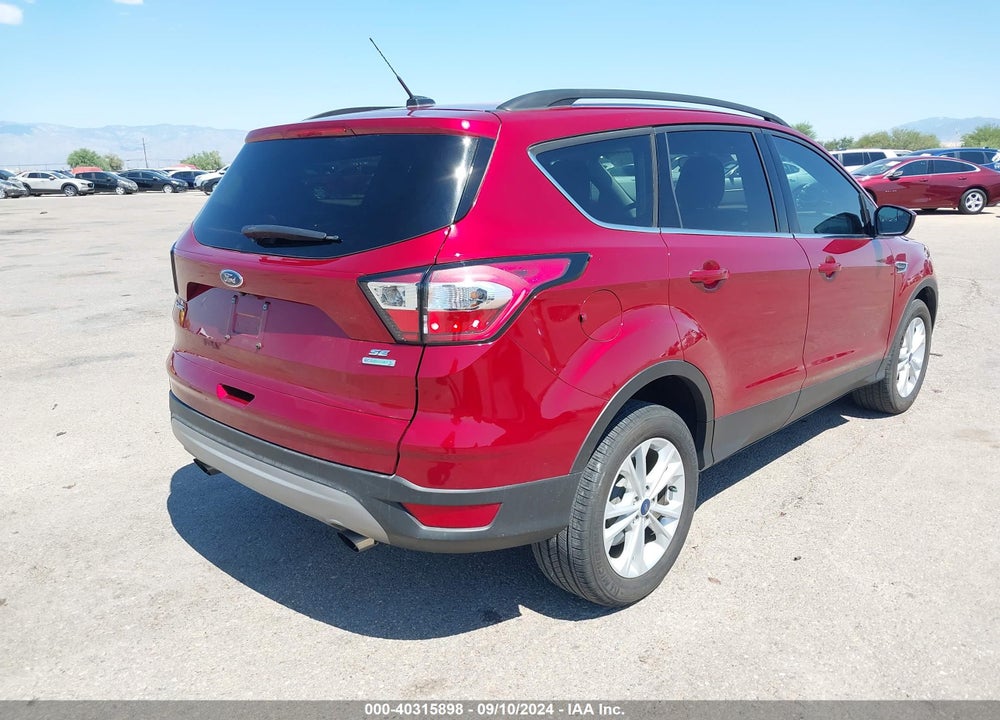 2018 FORD ESCAPE SE VIN: 1FMCU0GDXJUA42532