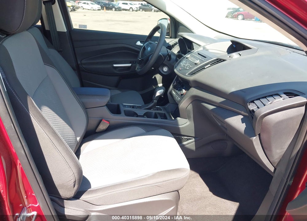 2018 FORD ESCAPE SE VIN: 1FMCU0GDXJUA42532