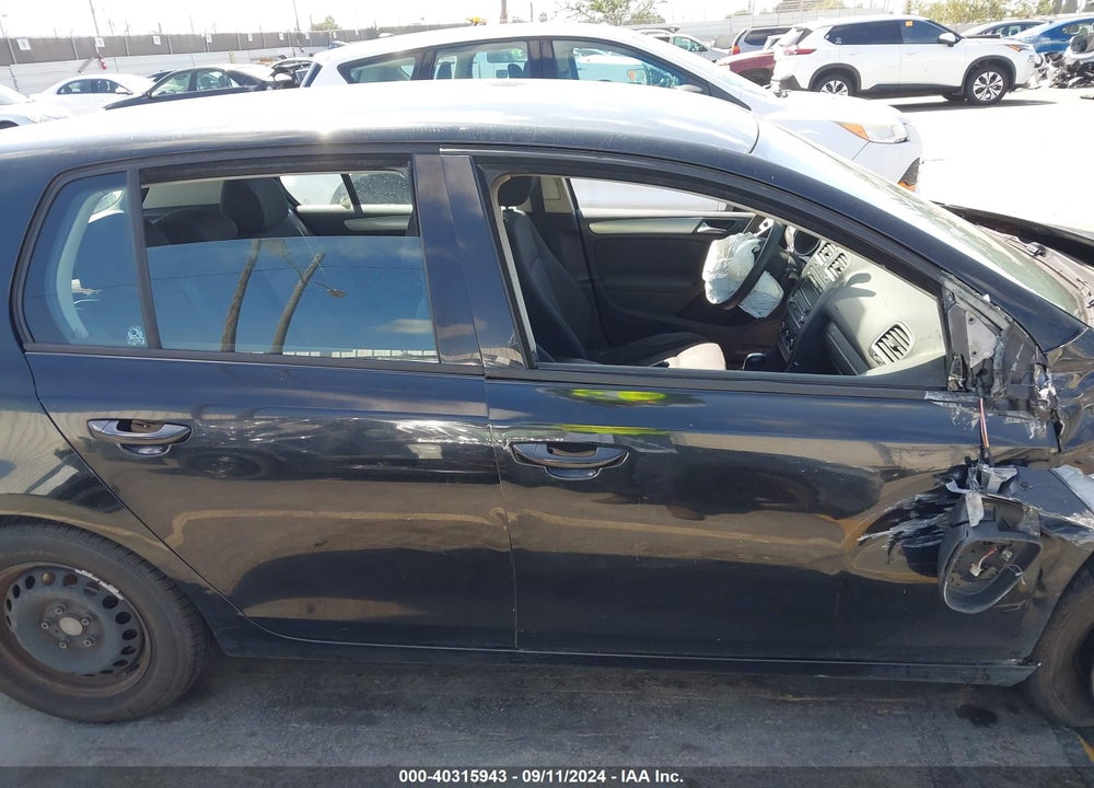 2013 VOLKSWAGEN GOLF 2.5L 4-DOOR VIN: WVWDB7AJ8DW136035