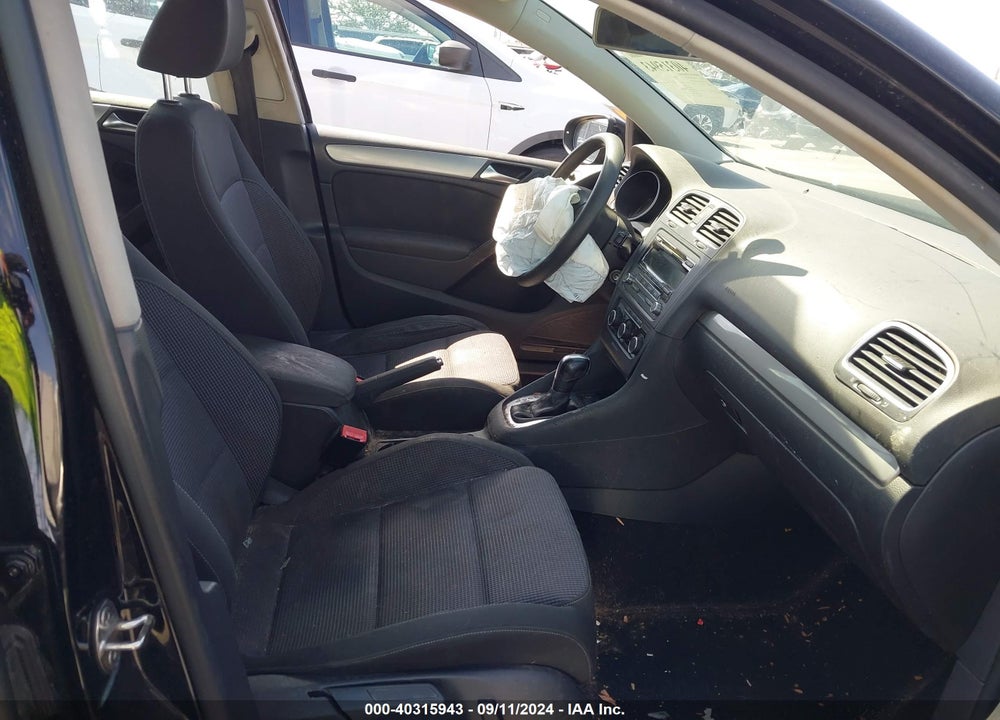 2013 VOLKSWAGEN GOLF 2.5L 4-DOOR VIN: WVWDB7AJ8DW136035
