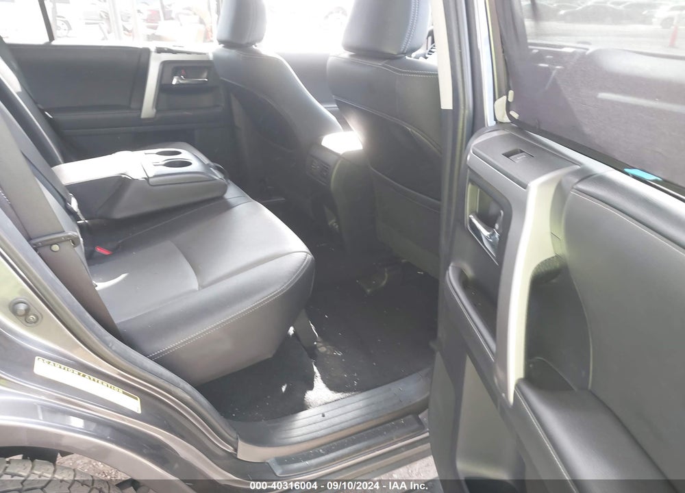 2022 TOYOTA 4RUNNER SR5 PREMIUM VIN: JTENU5JR6N6076617