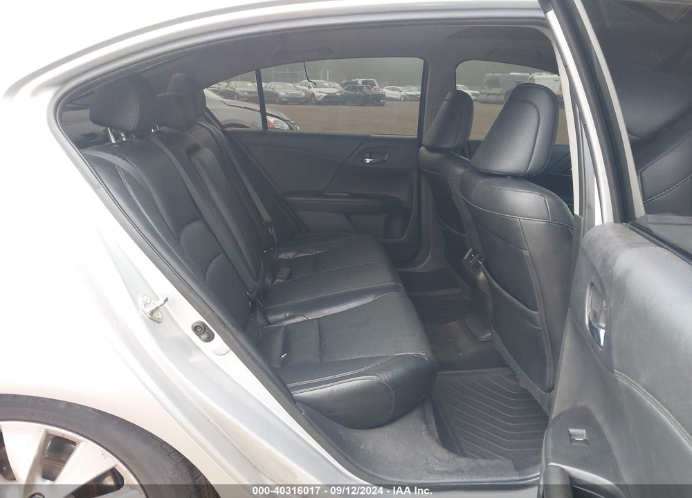 2015 HONDA ACCORD EX-L VIN: 1HGCR2F84FA102496