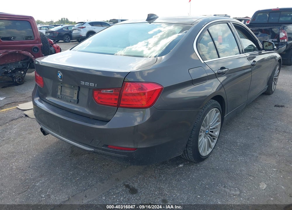 2012 BMW 328I VIN: WBA3A5C56CF343859