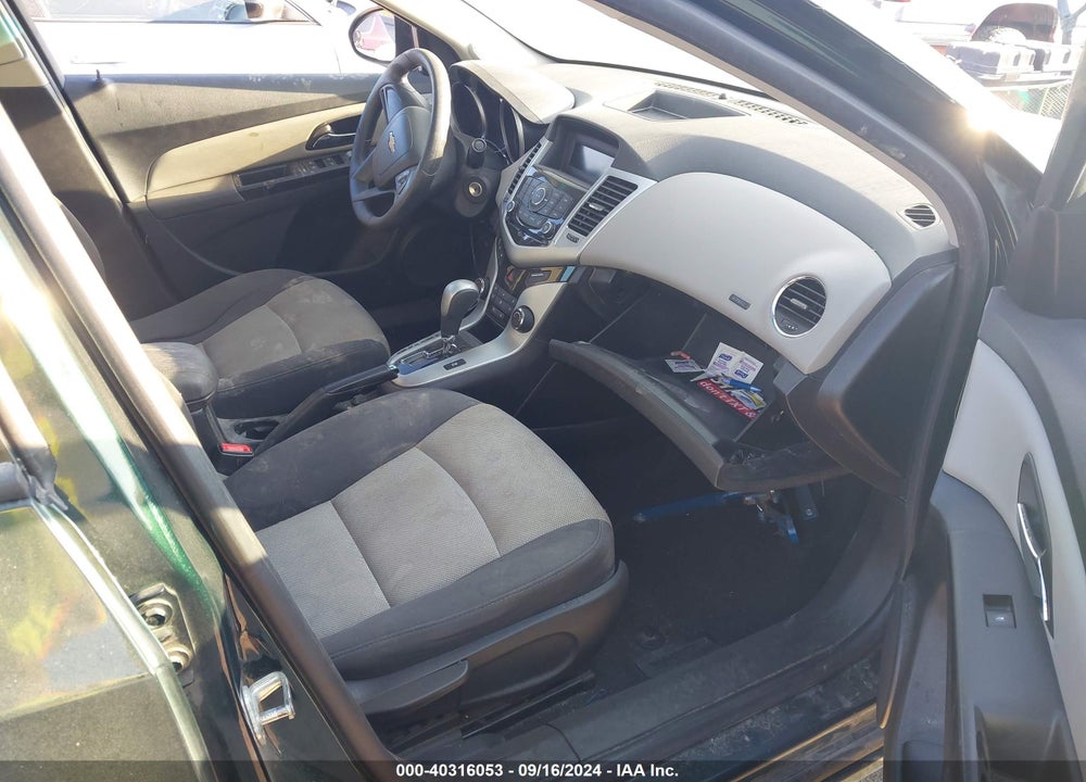 2014 CHEVROLET CRUZE LS AUTO VIN: 1G1PA5SH4E7175693