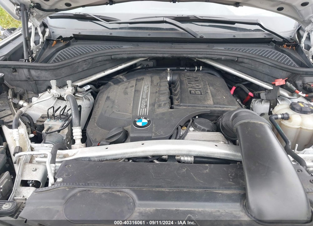 2018 BMW X5 SDRIVE35I VIN: 5UXKR2C58J0Z15518