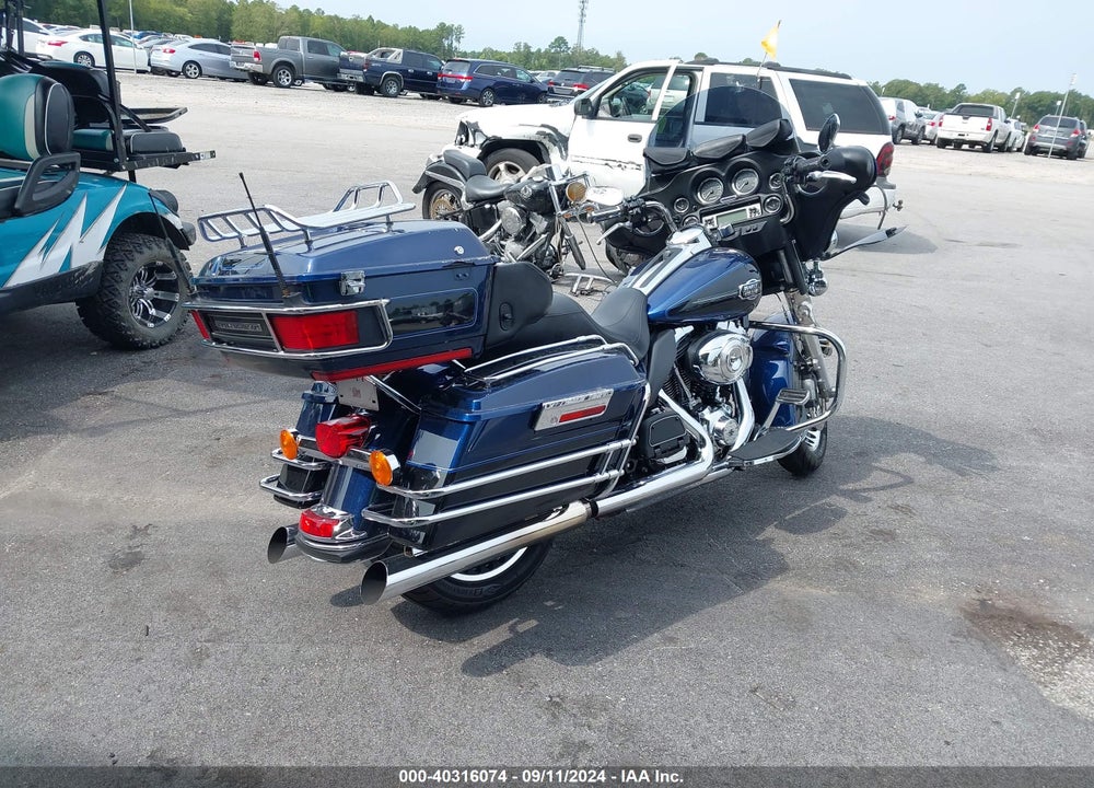 2012 HARLEY-DAVIDSON FLHTCU ULTRA CLASSIC ELECTRA GLD VIN: 1HD1FCM10CB632527