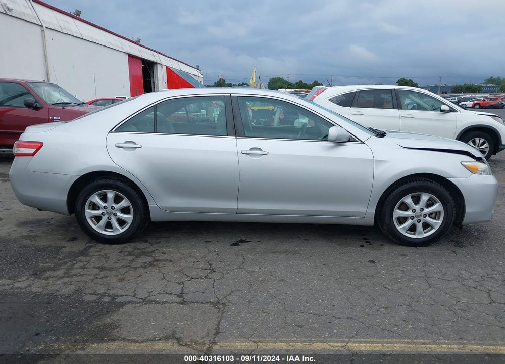 2011 TOYOTA CAMRY LE VIN: 4T1BF3EK8BU761305
