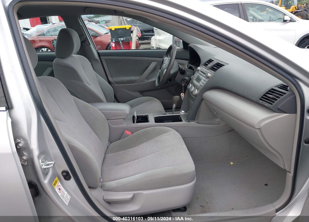 2011 TOYOTA CAMRY LE VIN: 4T1BF3EK8BU761305