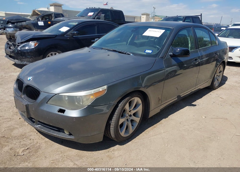 2004 BMW 545I VIN: WBANB33554B112289