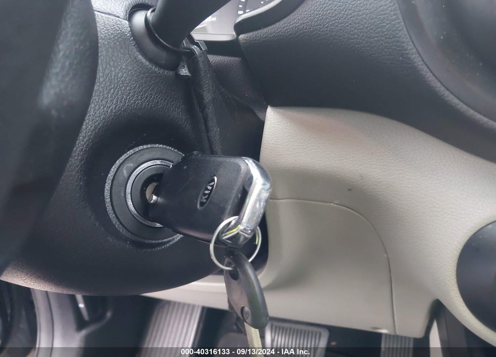 2021 KIA SOUL LX VIN: KNDJ23AU4M7766022