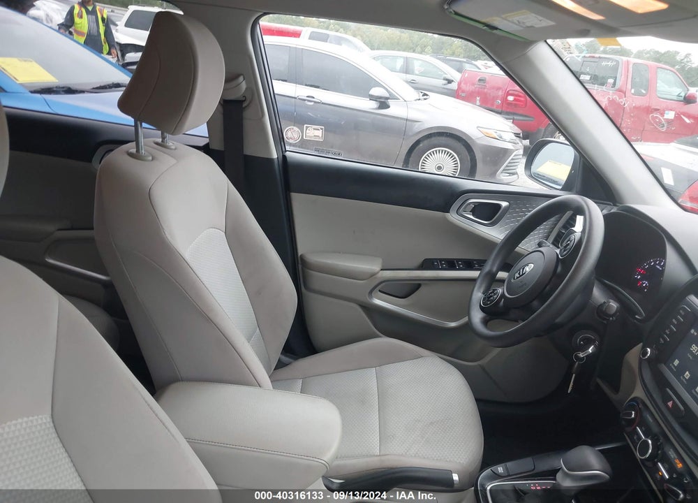 2021 KIA SOUL LX VIN: KNDJ23AU4M7766022