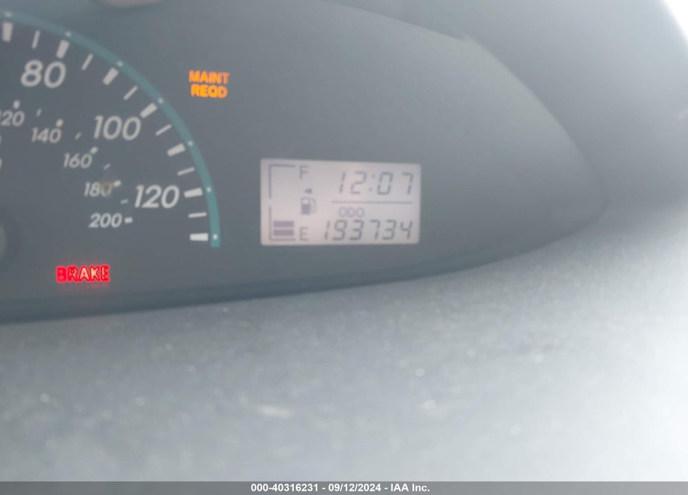 2010 TOYOTA YARIS VIN: JTDBT4K3XA4069349