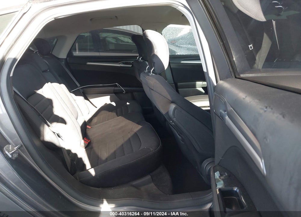2014 FORD FUSION SE VIN: 3FA6P0H73ER366667