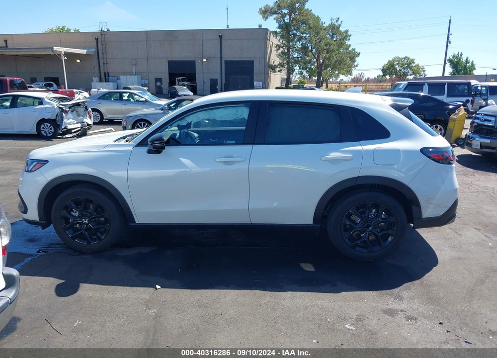 2024 HONDA HR-V 2WD SPORT/2WD SPORT W/O BSI VIN: 3CZRZ1H50RM728294