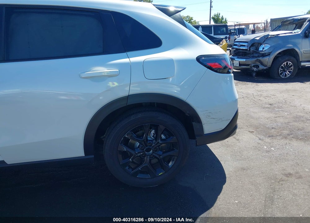 2024 HONDA HR-V 2WD SPORT/2WD SPORT W/O BSI VIN: 3CZRZ1H50RM728294