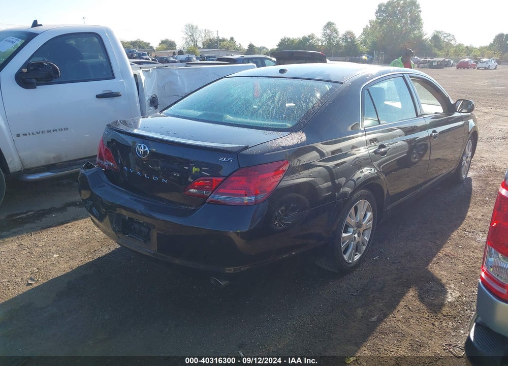 2010 TOYOTA AVALON XLS VIN: 4T1BK3DB4AU355131