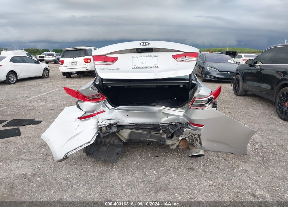 2019 KIA OPTIMA LX VIN: 5XXGT4L33KG280341
