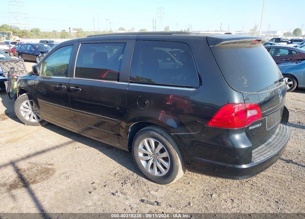 2012 VOLKSWAGEN ROUTAN SE VIN: 2C4RVABG0CR202694