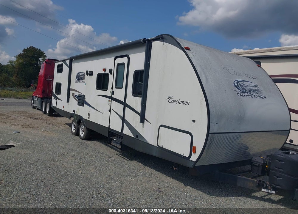 2015 COACHMEN FREEDOM EXPRESS TRAVEL TRAILER VIN: 5ZT2FEUB4FA016820