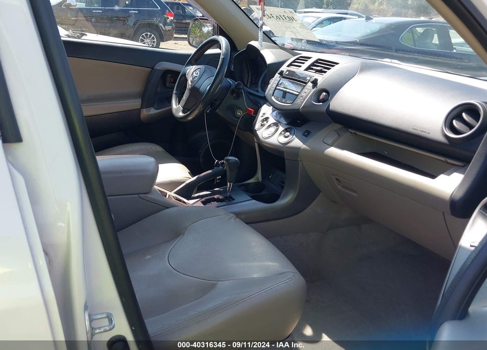 2007 TOYOTA RAV4 LIMITED V6 VIN: JTMBK31V175018857