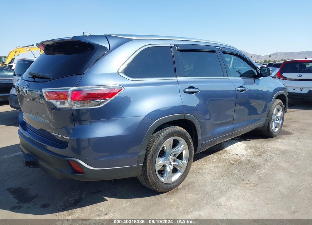 2015 TOYOTA HIGHLANDER LIMITED V6 VIN: 5TDDKRFH5FS127006