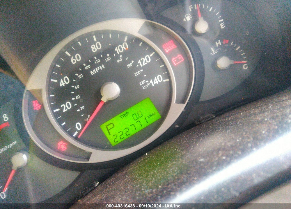2005 HYUNDAI TUCSON GLS/LX VIN: KM8JN12D25U082398