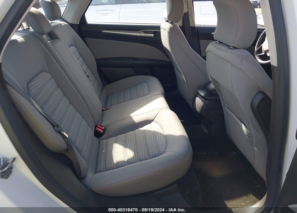 2016 FORD FUSION S VIN: 3FA6P0G75GR250164
