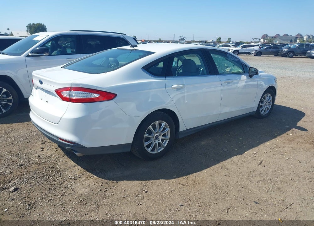 2016 FORD FUSION S VIN: 3FA6P0G75GR250164