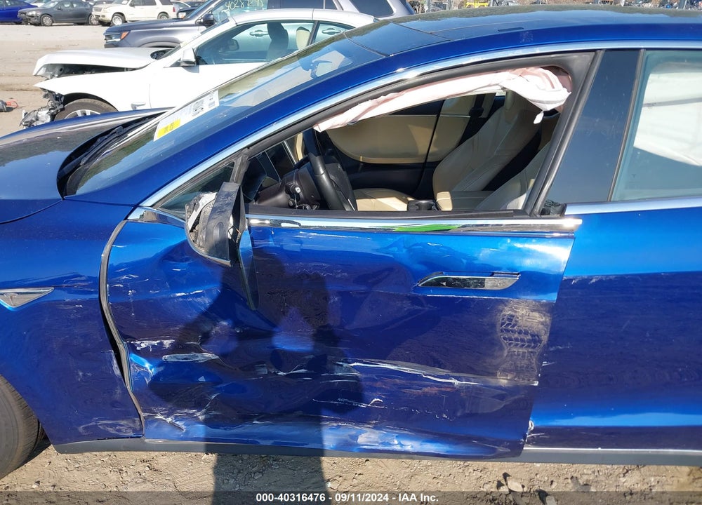 2016 TESLA MODEL S 60D/70D/75D/85D/90D VIN: 5YJSA1E2XGF127789