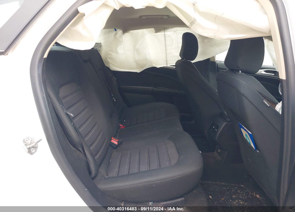 2020 FORD FUSION SE VIN: 3FA6P0HD1LR201171