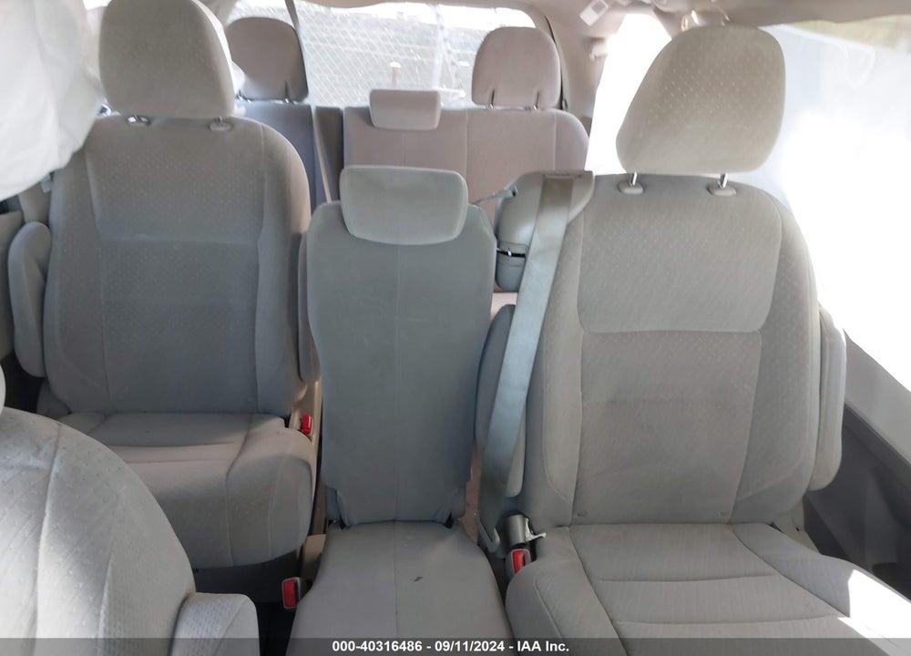 2015 TOYOTA SIENNA LE 8 PASSENGER VIN: 5TDKK3DC9FS603916