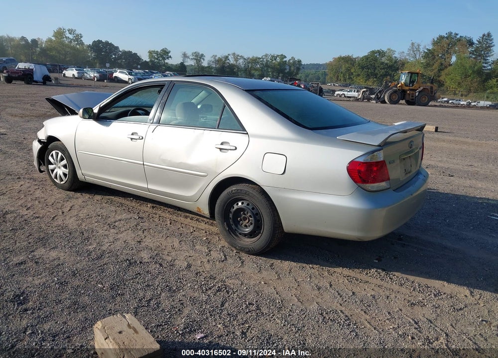 2005 TOYOTA CAMRY LE VIN: 4T1BE32K85U950256