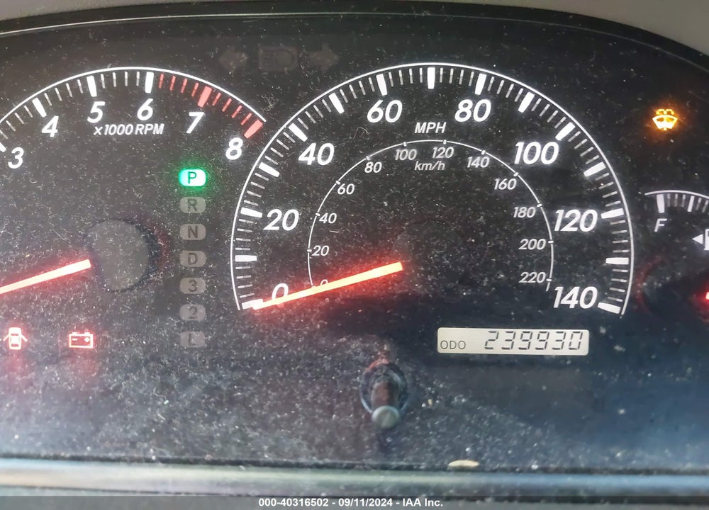2005 TOYOTA CAMRY LE VIN: 4T1BE32K85U950256