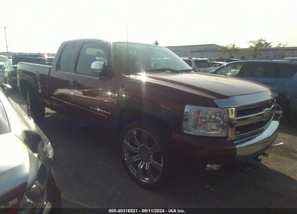 2008 CHEVROLET SILVERADO 1500 LT1 VIN: 2GCEK19J481299607