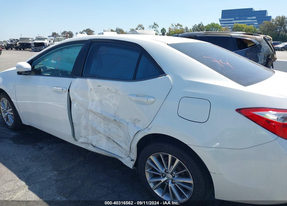 2015 TOYOTA COROLLA VIN: 5YFBURHE9FP243502