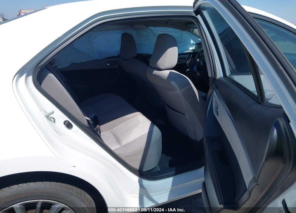2015 TOYOTA COROLLA VIN: 5YFBURHE9FP243502