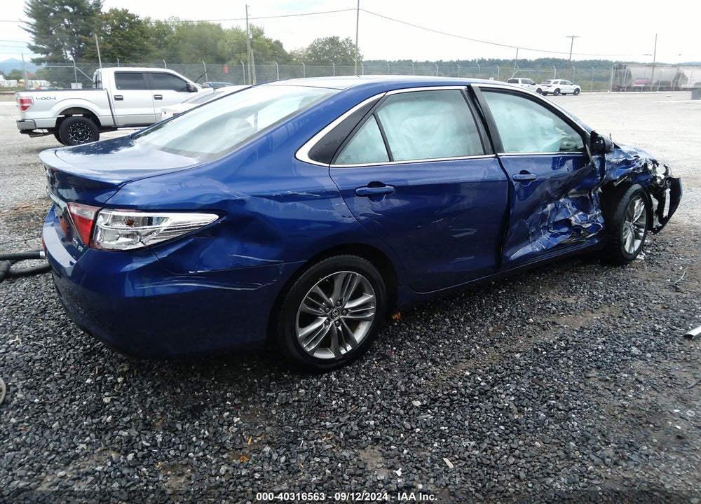 2015 TOYOTA CAMRY HYBRID SE VIN: 4T1BD1FK8FU147644