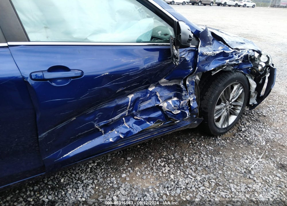 2015 TOYOTA CAMRY HYBRID SE VIN: 4T1BD1FK8FU147644