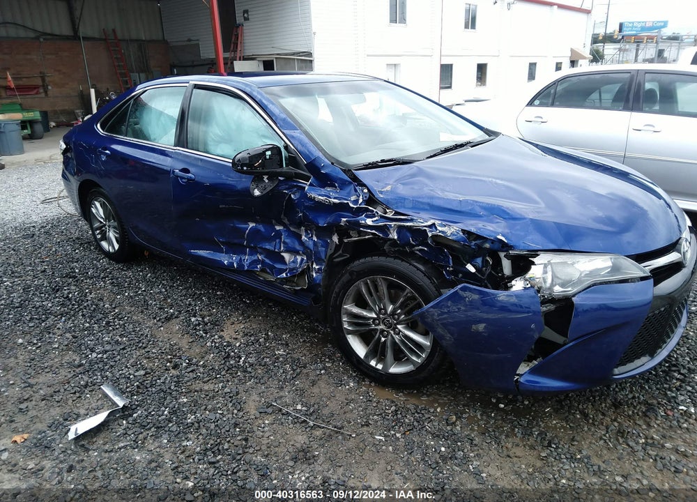 2015 TOYOTA CAMRY HYBRID SE VIN: 4T1BD1FK8FU147644