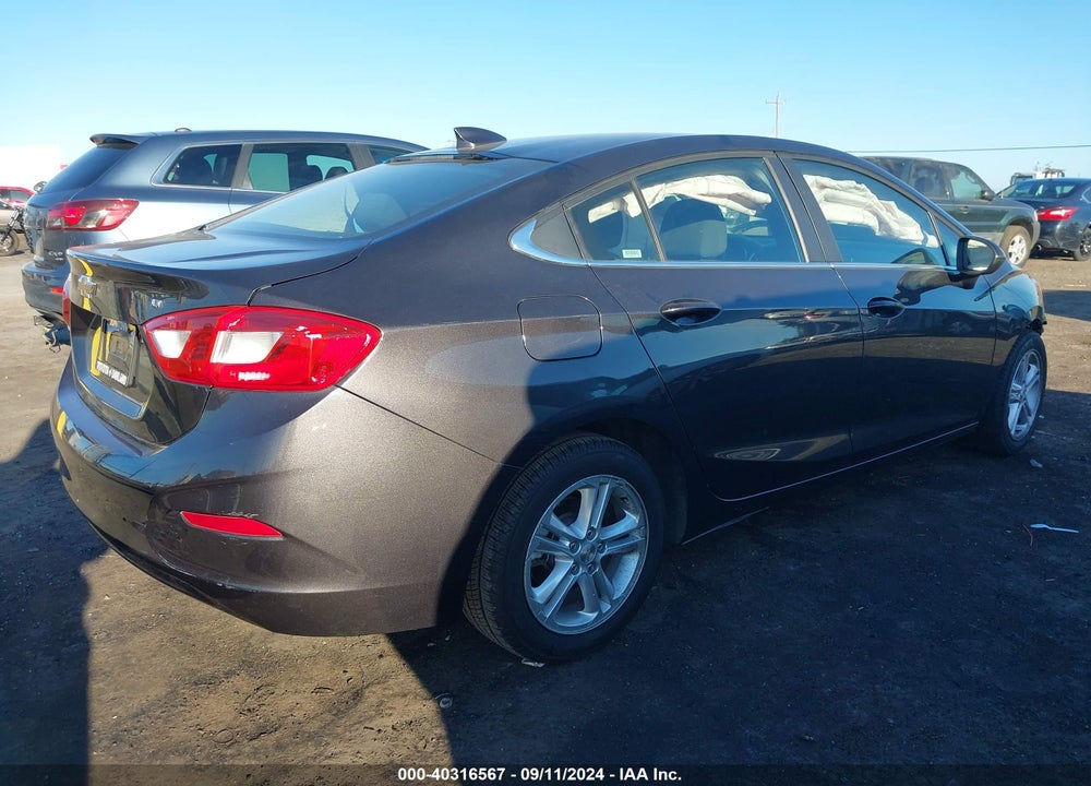 2017 CHEVROLET CRUZE LT AUTO VIN: 1G1BE5SM4H7258492