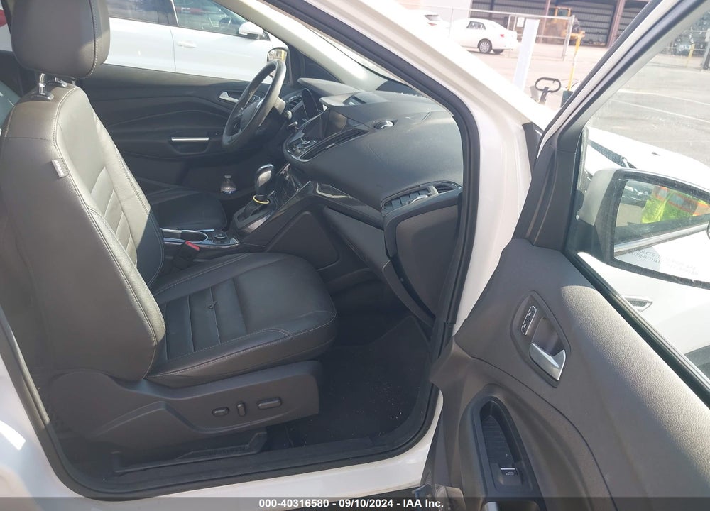 2015 FORD ESCAPE TITANIUM VIN: 1FMCU9J95FUC89618