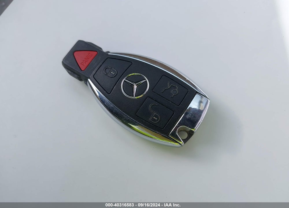 2000 MERCEDES-BENZ E 320 VIN: WDBJF65J3YB127248