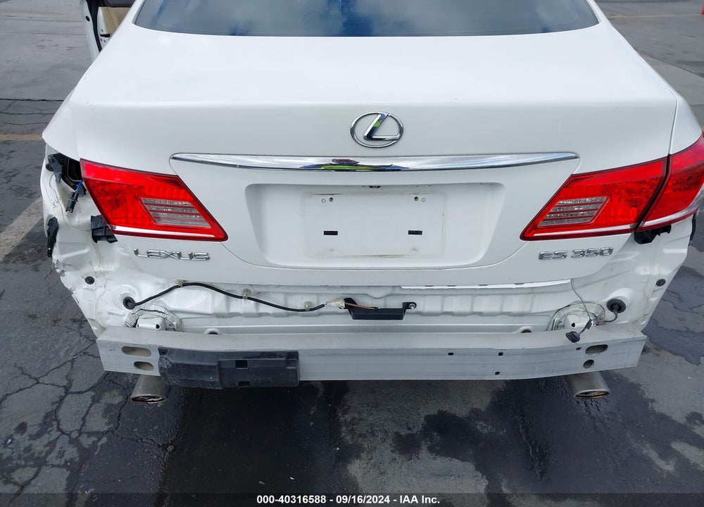 2010 LEXUS ES 350 VIN: JTHBK1EG5A2377233