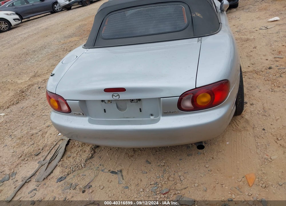 1999 MAZDA MX-5 MIATA LEATHER PKG/POPULAR EQUIPMENT PKG/SPORTS PKG/TOURING PKG VIN: JM1NB3538X0122653