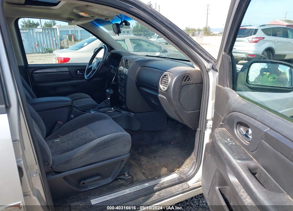 2006 GMC ENVOY XL SLE VIN: 1GKET16S366146656