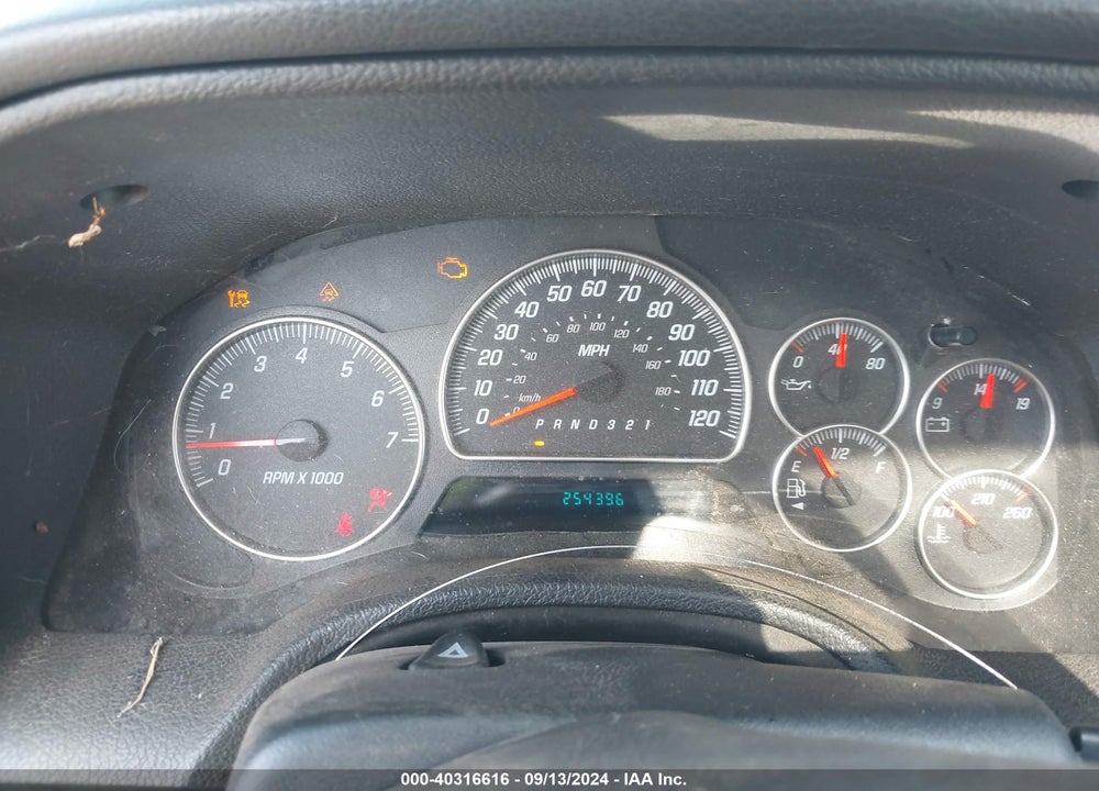 2006 GMC ENVOY XL SLE VIN: 1GKET16S366146656