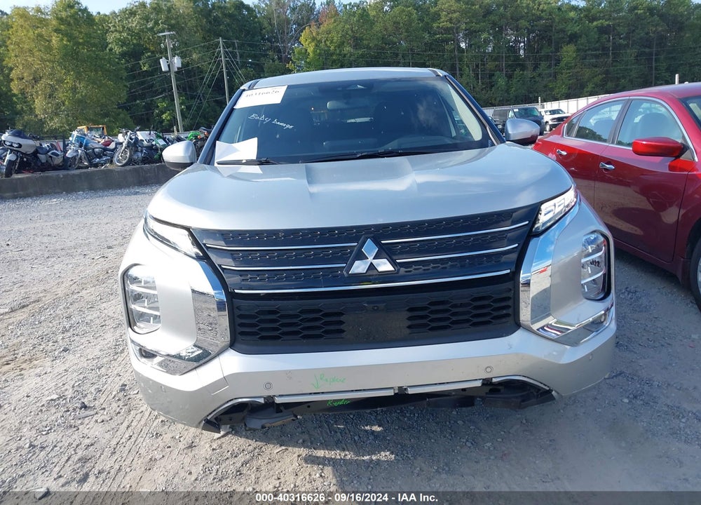 2024 MITSUBISHI OUTLANDER SE 2.5 2WD/SE BLACK EDITION S-AWC/SE BLACK EDITION W/PANO ROOF VIN: JA4J3VA85RZ038159