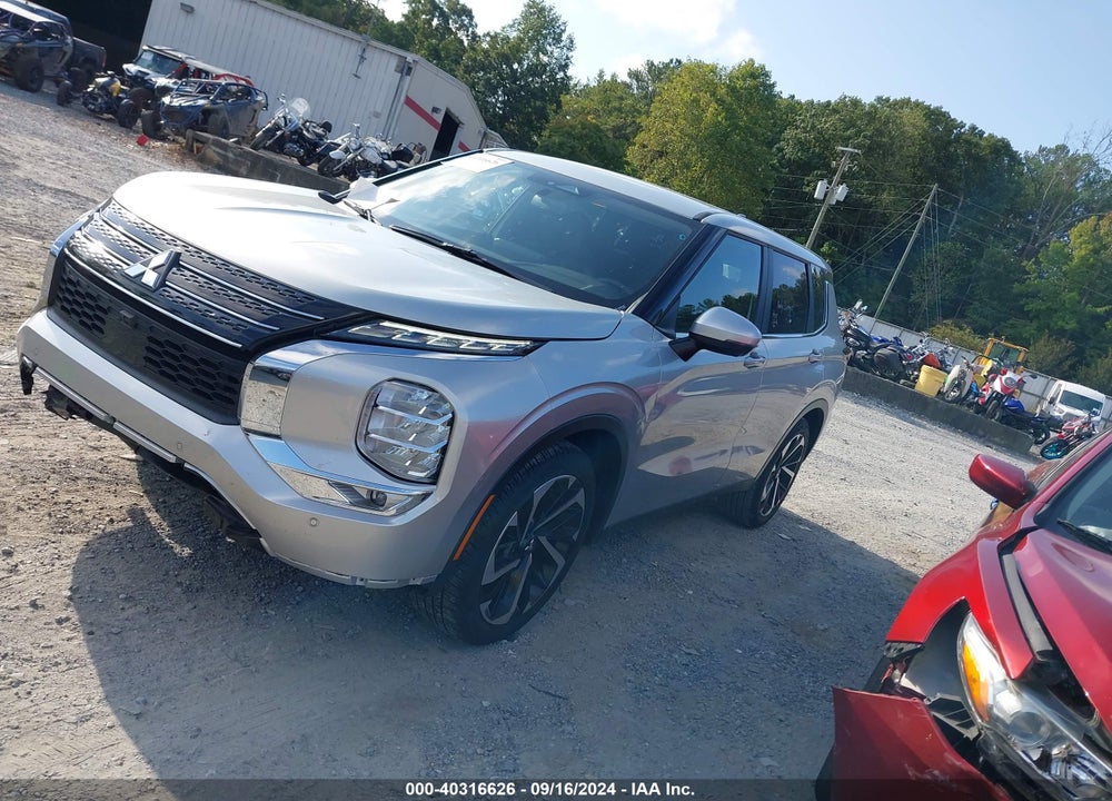 2024 MITSUBISHI OUTLANDER SE 2.5 2WD/SE BLACK EDITION S-AWC/SE BLACK EDITION W/PANO ROOF VIN: JA4J3VA85RZ038159