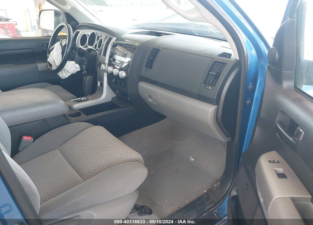 2008 TOYOTA TUNDRA SR5 5.7L V8 VIN: 5TFDV54158X061592