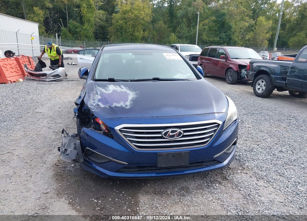 2016 HYUNDAI SONATA SE VIN: 5NPE24AF9GH435722
